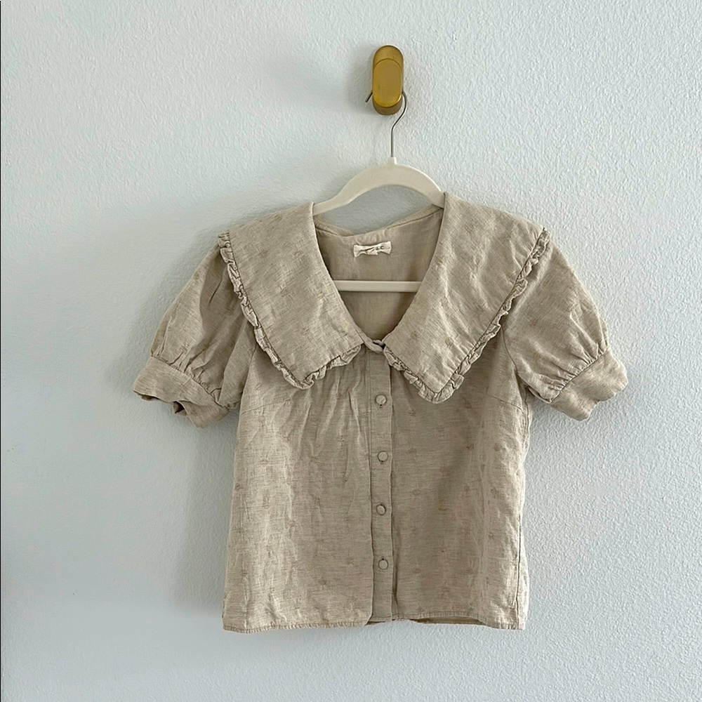 Peter Pan Collar Shirt